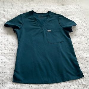 women's SMALL Caribbean Blue Catarina - One-Pocket Scrub Top